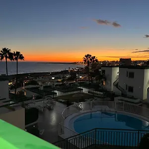  Apartment Sea View 2br Toploctaion Heated Pool 5 Min To